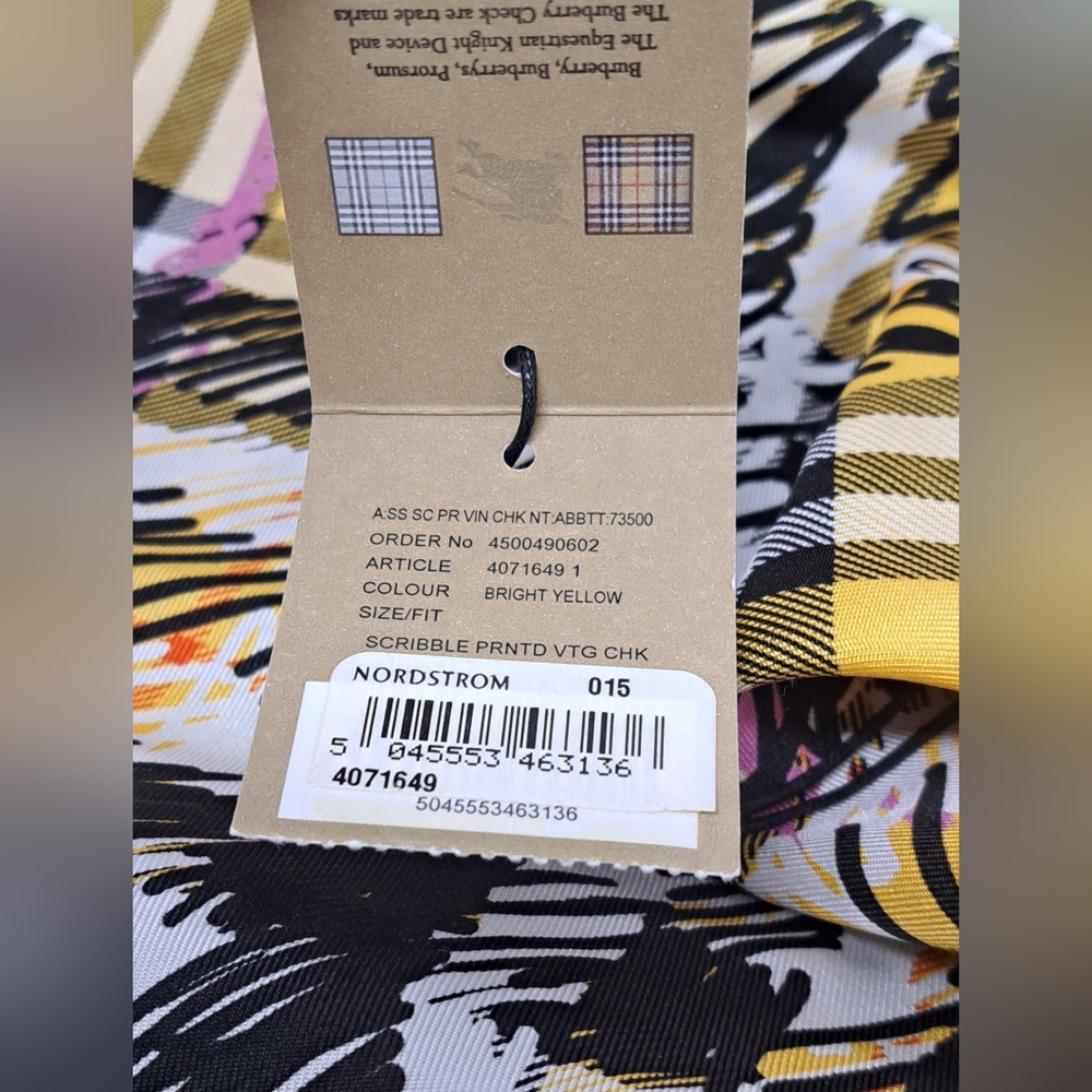NWT Burberry Women's Scarf Scribble Printed Vintage Check 100% Silk - Picture 3 of 14